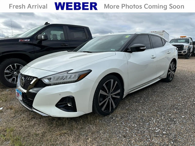 2019 Nissan Maxima SR