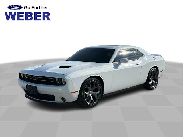 2015 Dodge Challenger SXT Plus