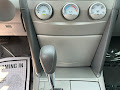 2011 Toyota Camry 4dr Sdn I4 (Natl)