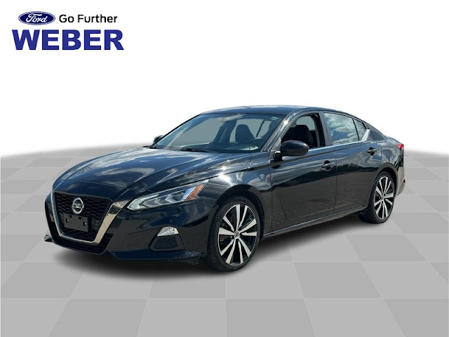 2022 Nissan Altima 2.5 SR