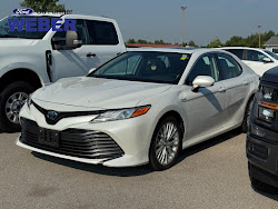 2019 Toyota Camry Hybrid LE