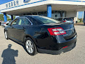 2017 Ford Taurus SE