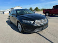 2017 Ford Taurus SE