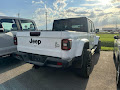 2021 Jeep Gladiator 4WD Willys