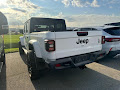 2021 Jeep Gladiator 4WD Willys