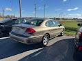 2004 Ford Taurus SE