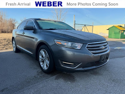 2016 Ford Taurus
